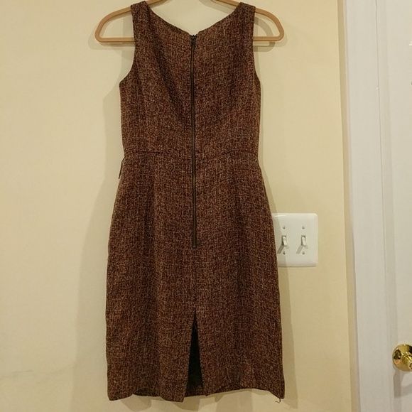 Red and white dress - Picture 2 of 2